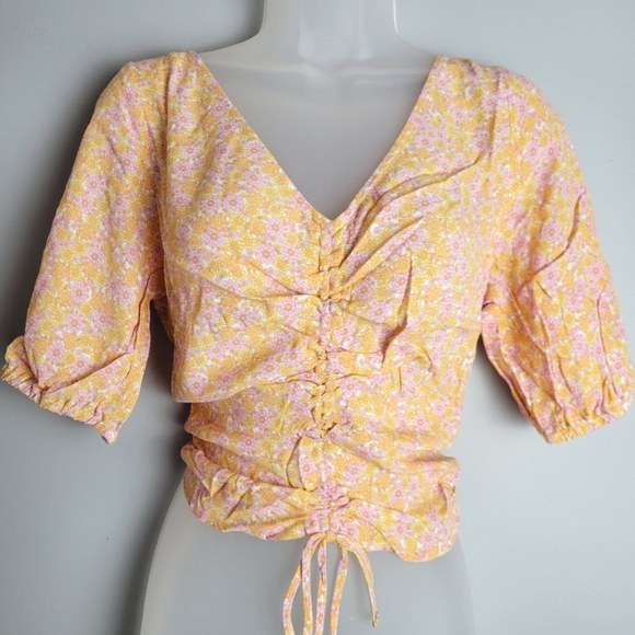 2/$15 NWT H&M Size L V-Neck Drawstring Blouse - Picture 2 of 5